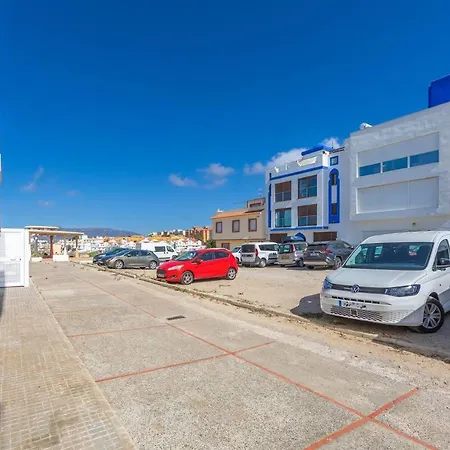 Hébergement de vacances With Ocean Views And Pool