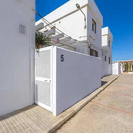 With Ocean Views And Pool * Tarifa